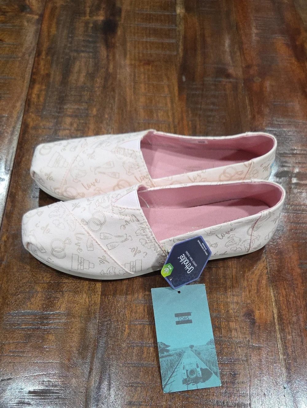 Toms 